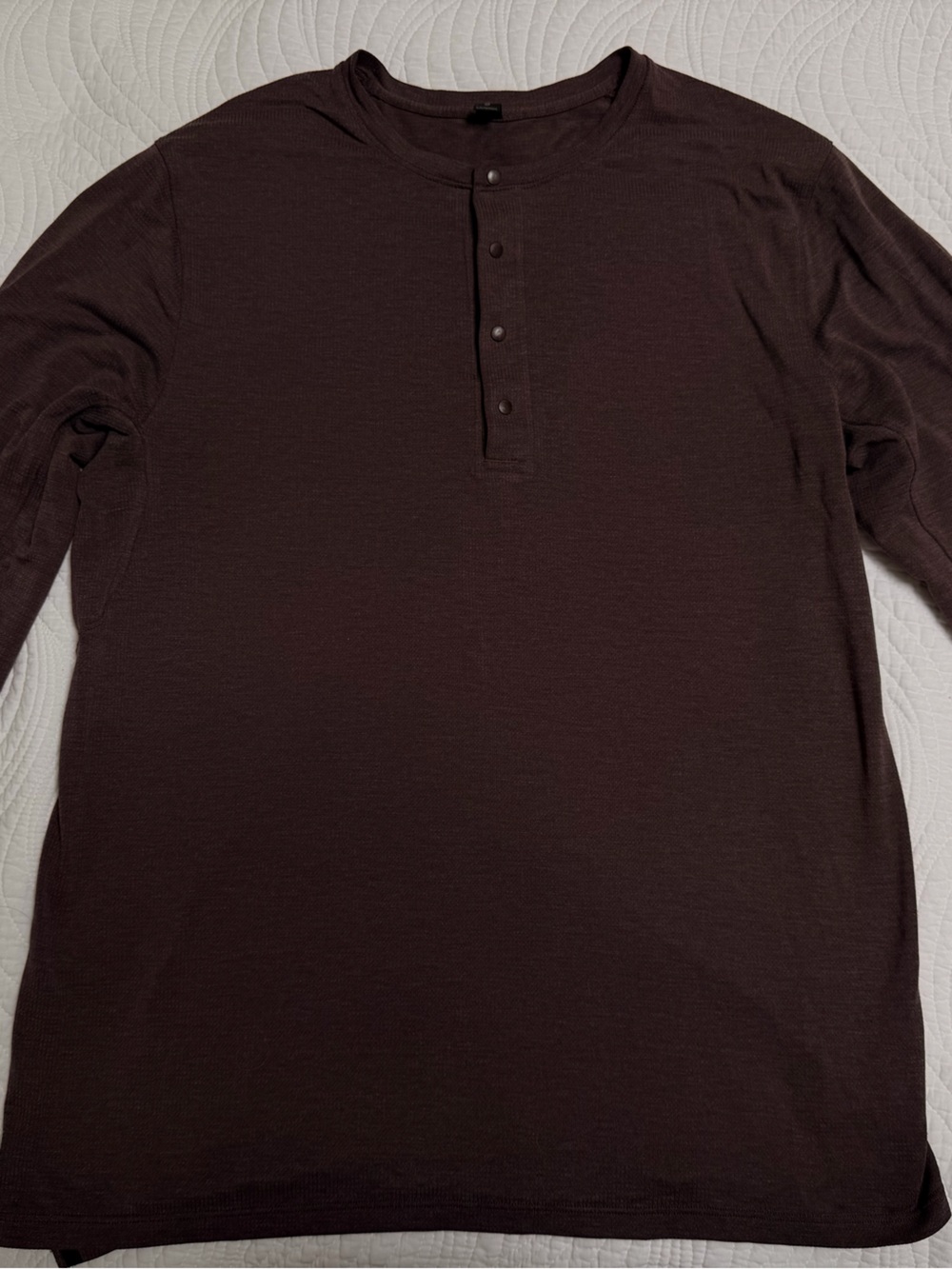 lululemon athletica Men's Henley Crewneck Sweater - Dark Brown